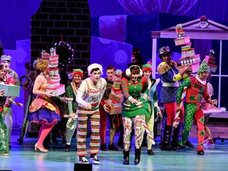 Cirque Dreams