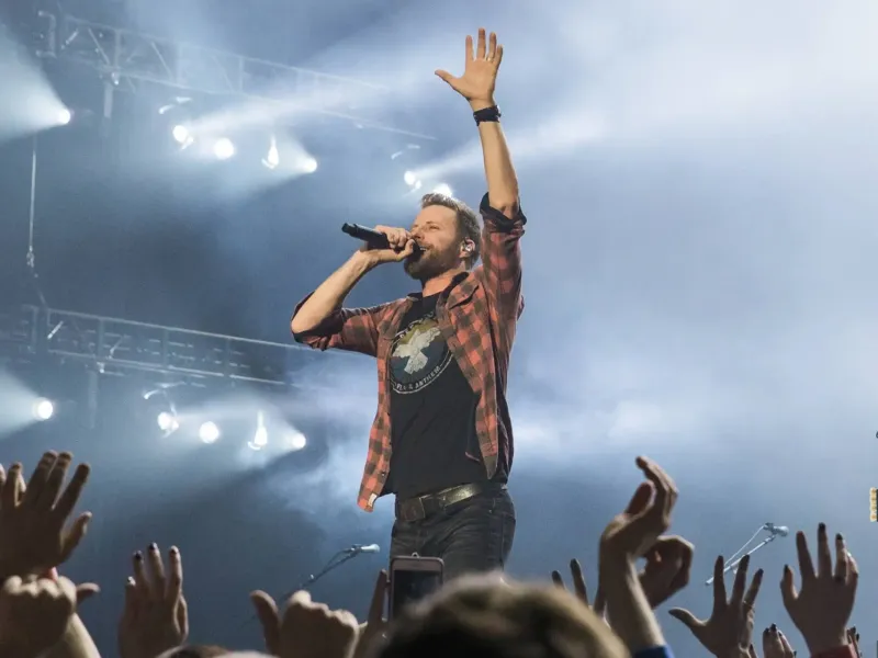 Dierks Bentley tickets